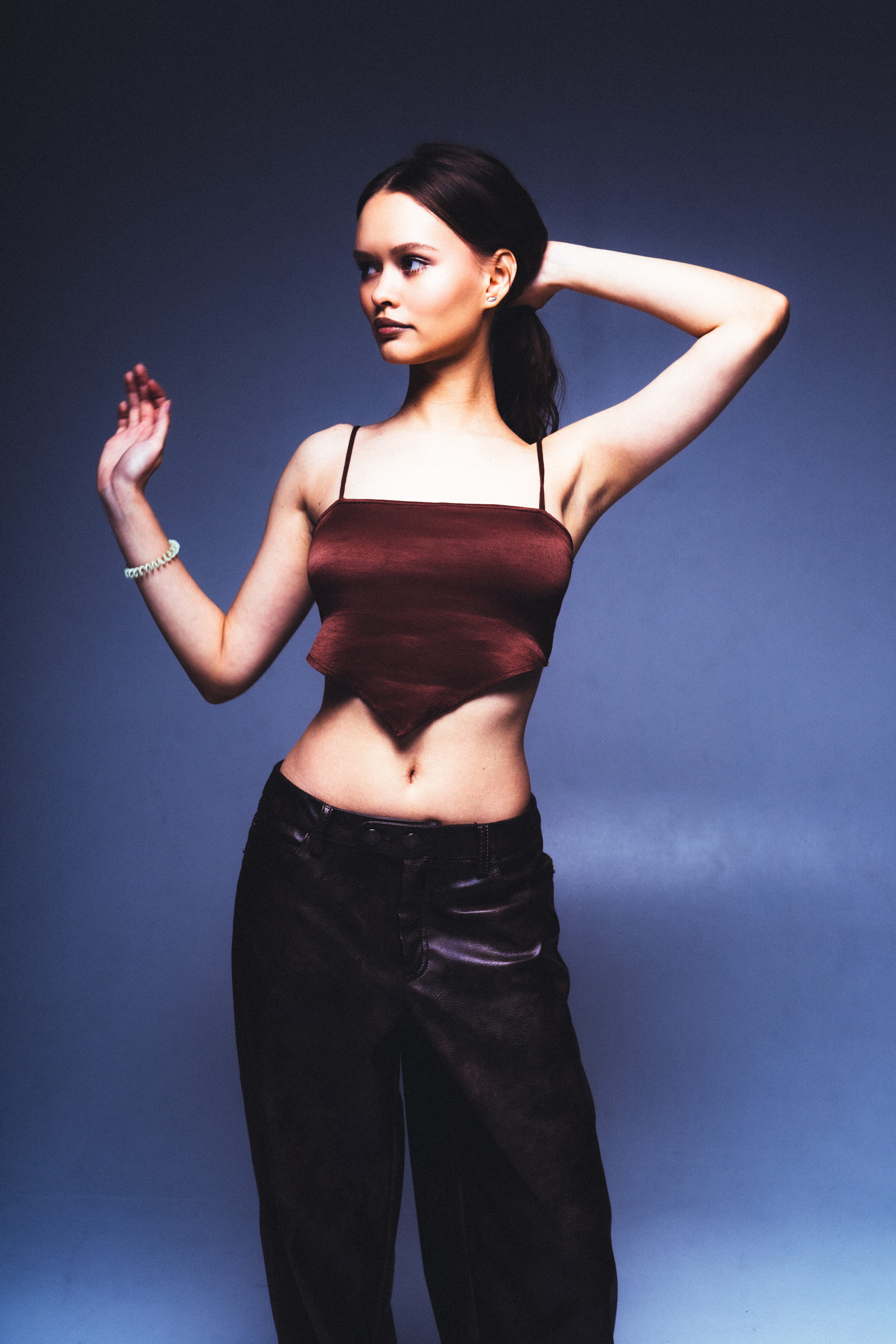 Photo 3 from SILHOUETTE